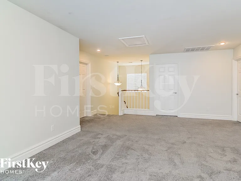 9742 Marcelline Ave — Photo 8