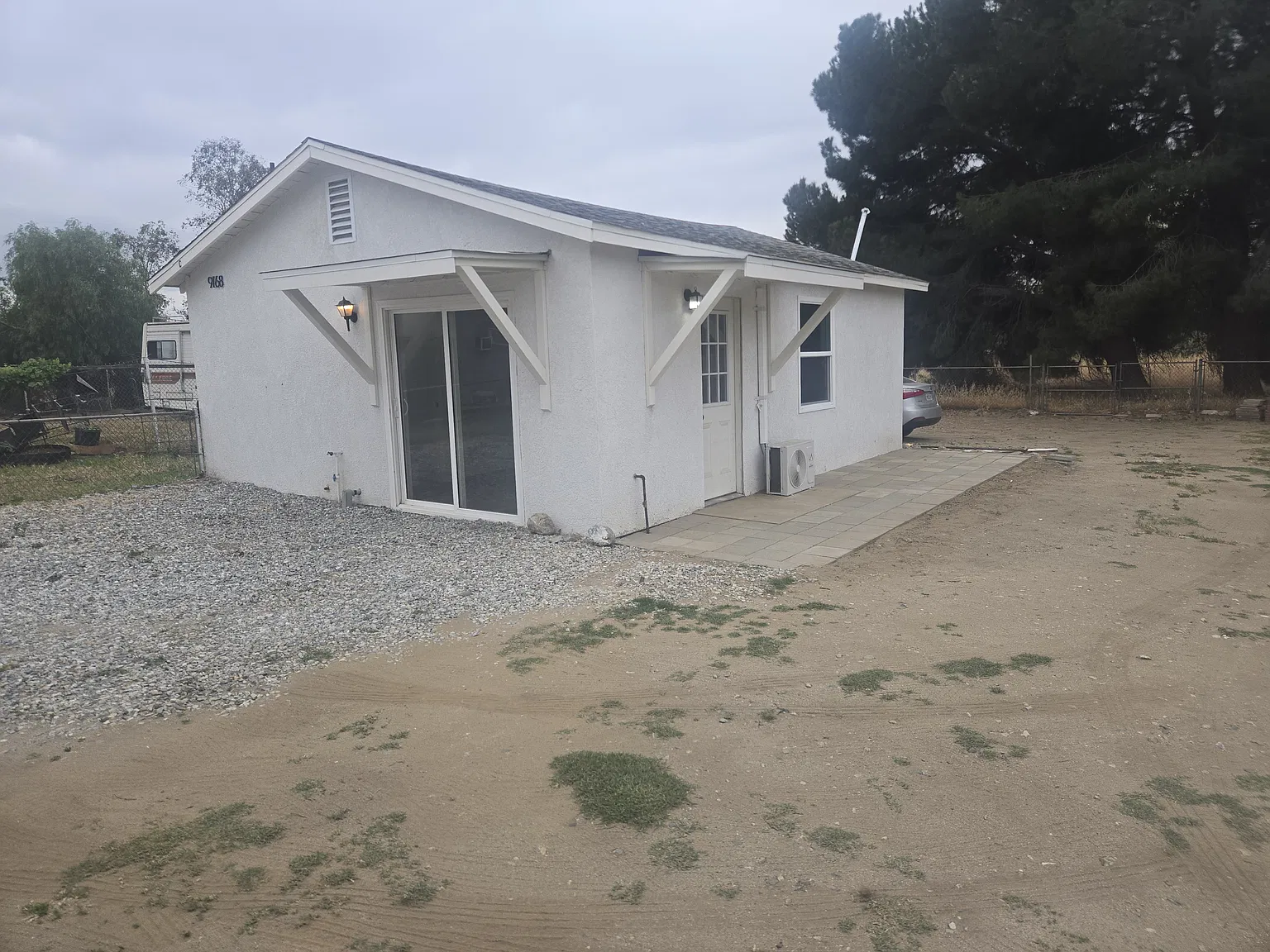 1 bed, 600 sqft, $2,000 — Photo 3
