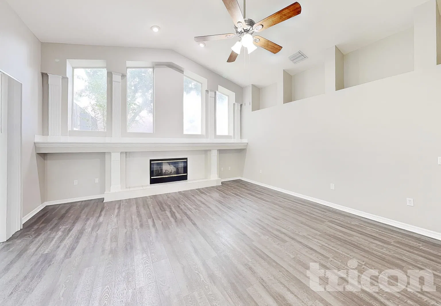 4522 Swift Circle Valrico FL — Photo 3