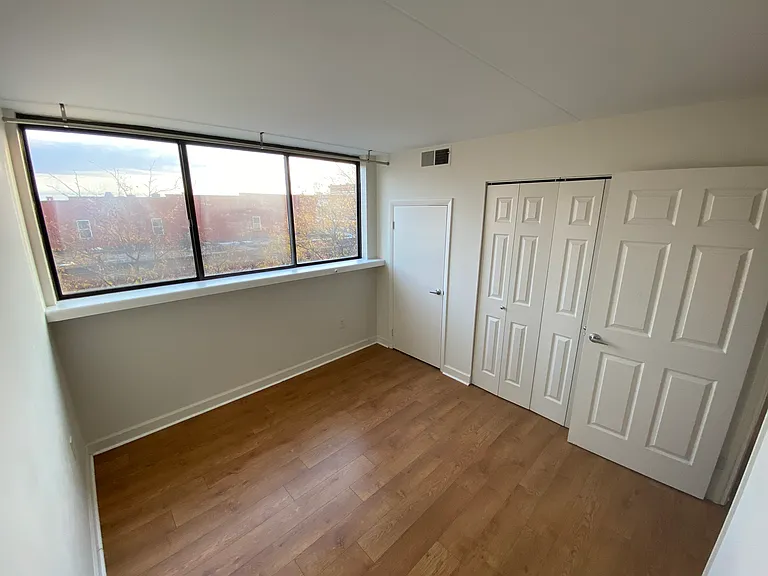 220 Linden St #407 — Photo 8