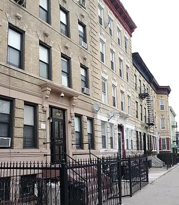 Rented by Brooklyn Vertical Inc. | media 45