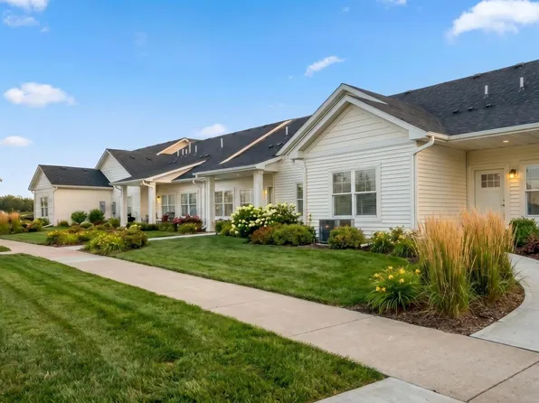 421 Ford St E, Northfield, MN 55057