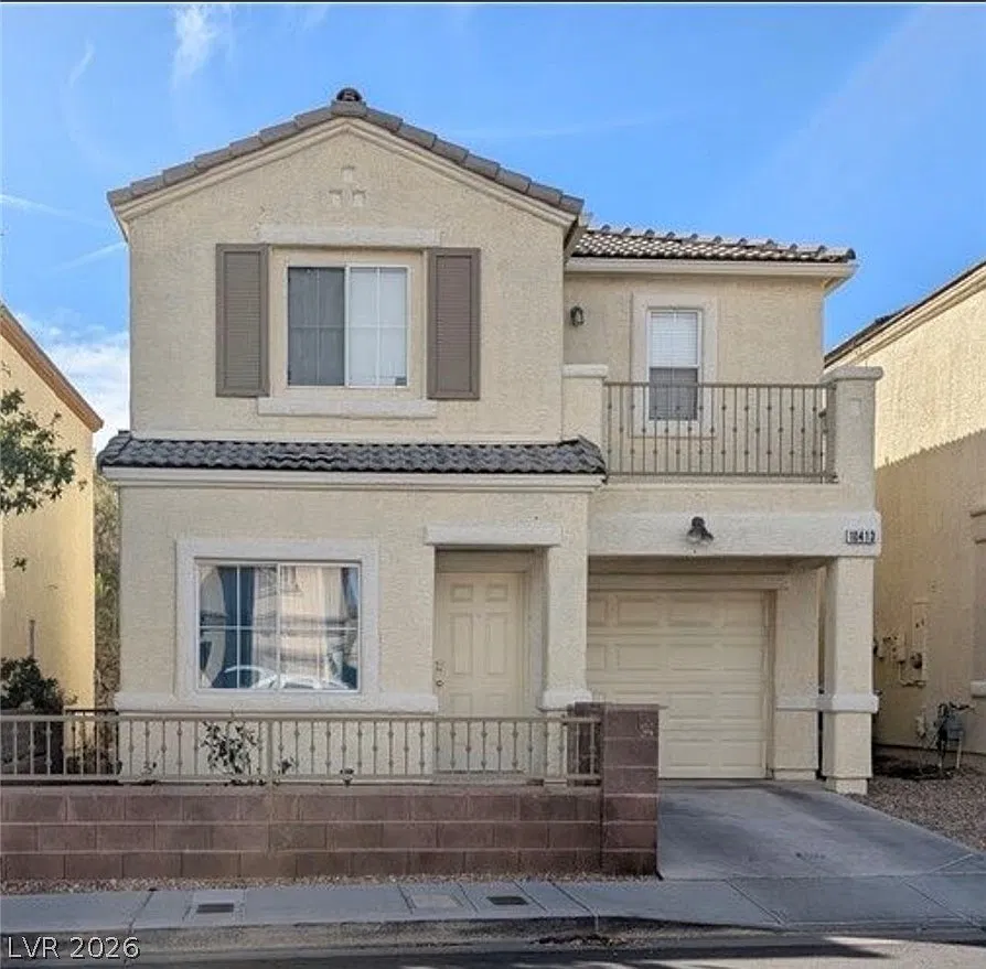 3 bed, 3.0 bath, 1435 sqft, $2,200 — Photo 1