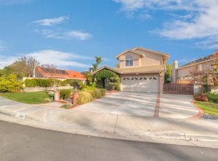 28512 Red Cedar Pl, Santa Clarita, CA 91390