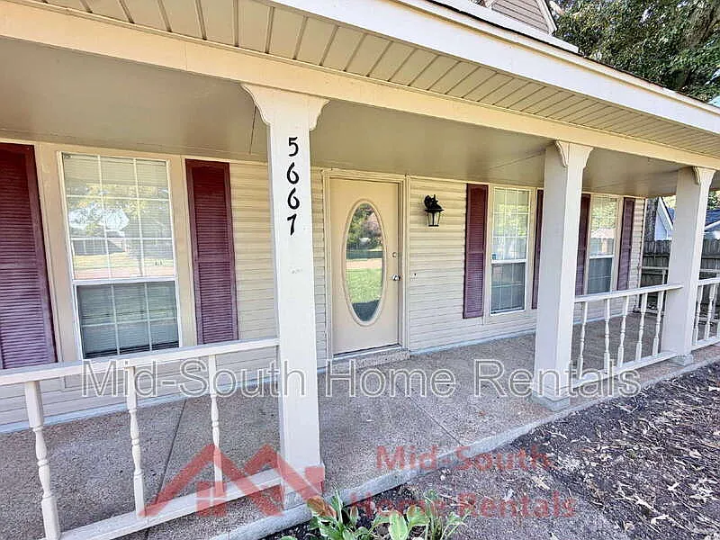 4 bed, 2.0 bath, 1983 sqft, $1,995 — Photo 4