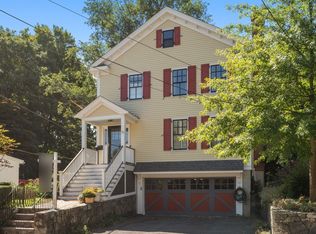 75 Seaverns Ave, Jamaica Plain, MA 02130