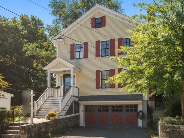 75 Seaverns Ave, Jamaica Plain, MA 02130