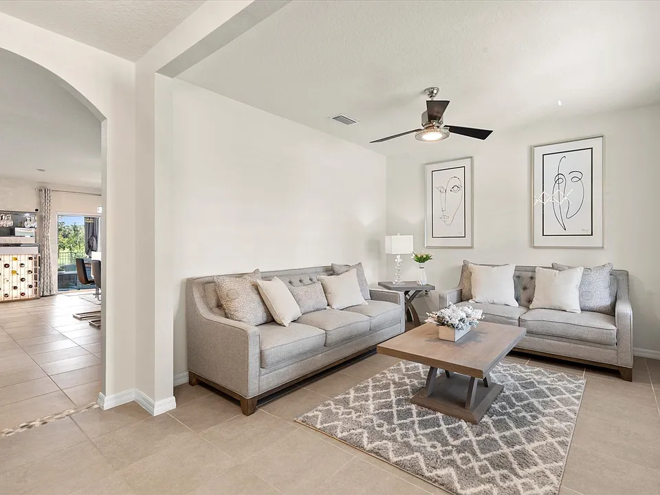 11617 Miracle Mile Dr