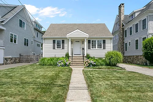 303 Lalley Blvd Photo 1
