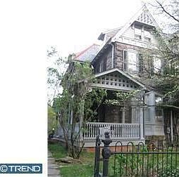 2nd image of 128 W Highland Ave