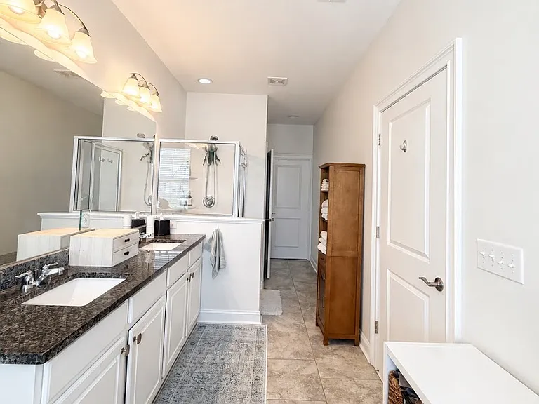 1057 Bowman Woods Dr — Photo 14
