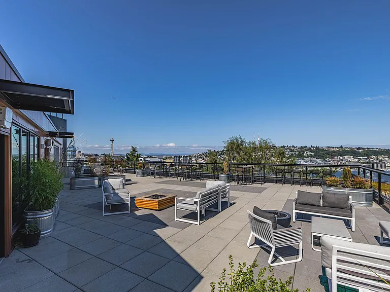 Bell View Apartments — Photo 43