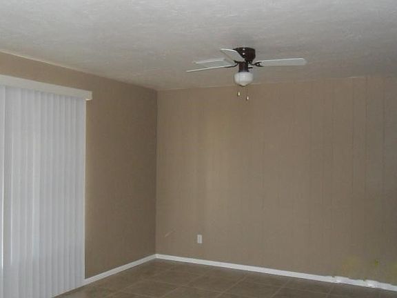 2nd image of 2106 W Montebello Ave