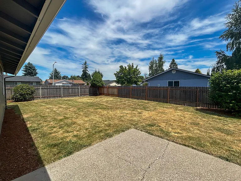 1488 Warbler Dr SE — Photo 33