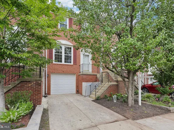 14608 Flower Hill Ct, Centreville, VA 20120