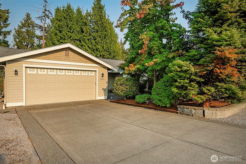 2nd image of 8204 Skeena Way