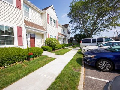 78 Stratford Green, Farmingdale, NY, 11735