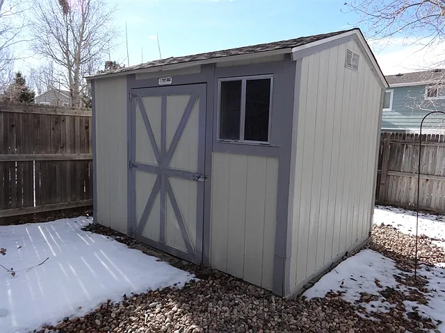 4057 S Kirk Ct — Photo 24