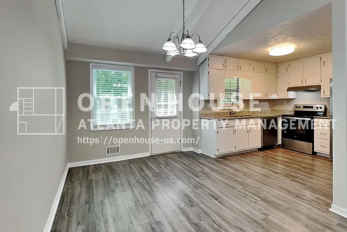 1627 Eric Cir — Photo 5
