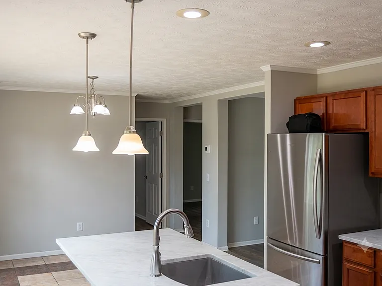 735 Russet Run — Photo 23