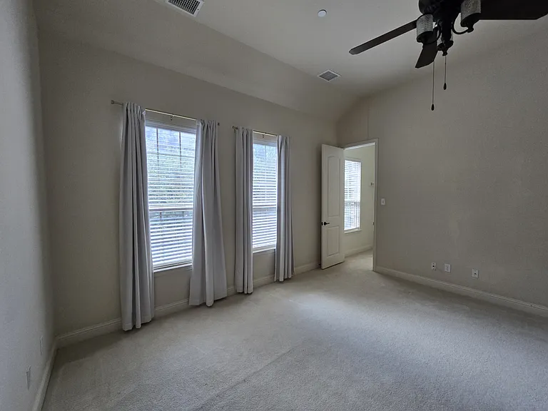 7924 Osborn Pkwy — Photo 65