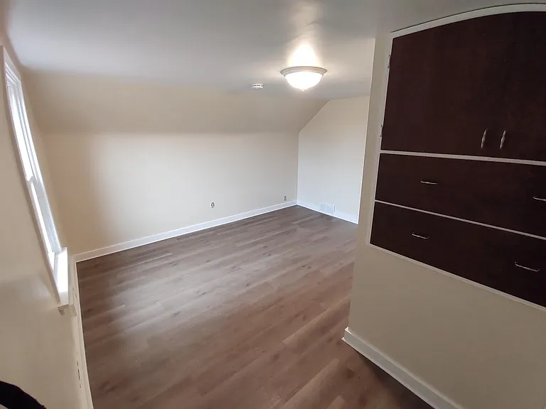 3728 Essex Ave — Photo 3