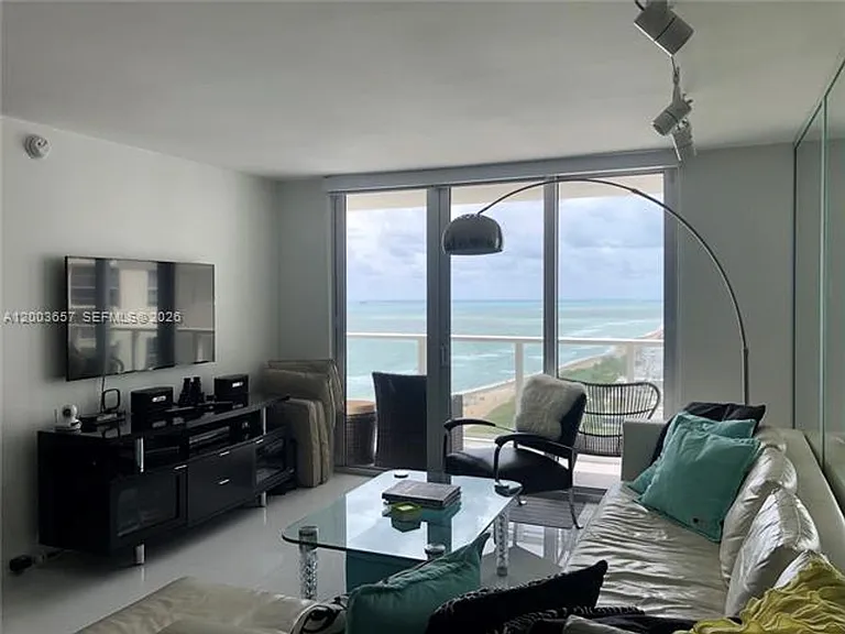 5701 Collins Ave #1714 — Photo 20