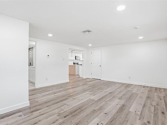 3rd image of 7840 Gulf Way