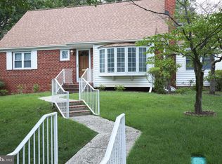 604 N Naylor St, Alexandria, VA 22304