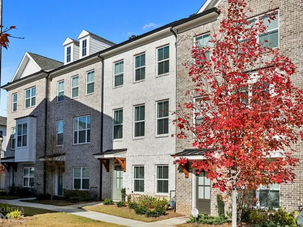 825 Angora Aly, Scottdale, GA 30079