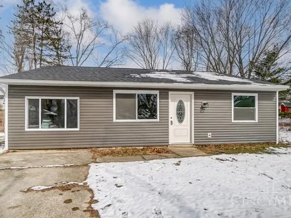 5712 Blue Spruce Dr, Milford, OH 45150
