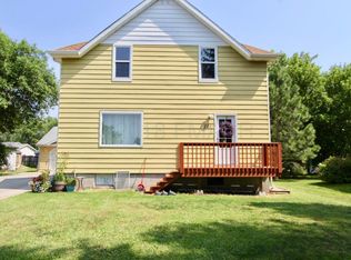 221 2nd Ave N, Casselton, ND 58012