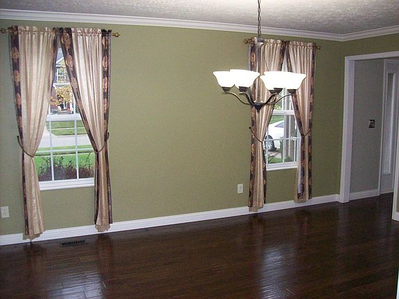 5th image of 4773 Logsdons Meadow Dr