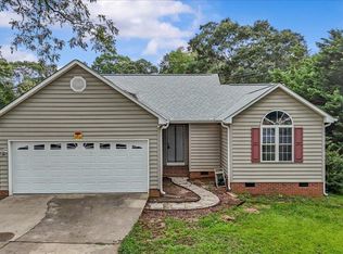 108 Edgewood St, Lyman, SC 29365