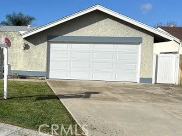 405 N Leaf Cir, Anaheim, CA 92807