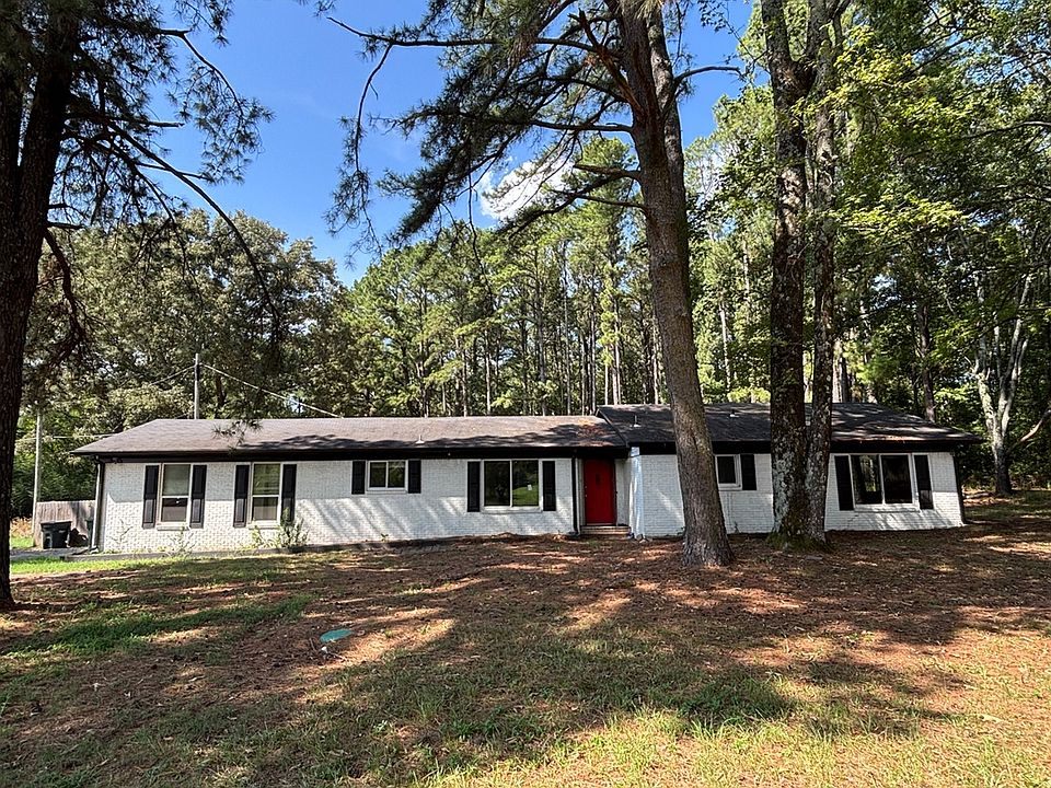 1st image of 510 Pickthorne Rd