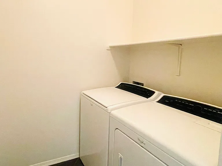 1411 E Orangewood Ave #205 — Photo 8
