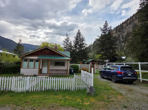 1064 Richter Ave, Okanagan Similkameen, BC V0X 1K0