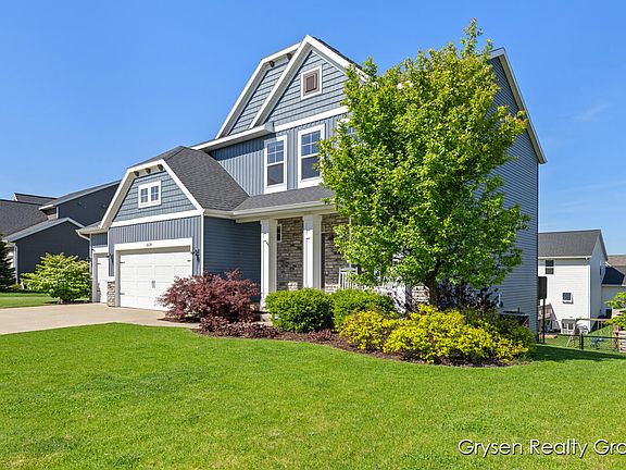 3rd image of 6539 Silverton Dr