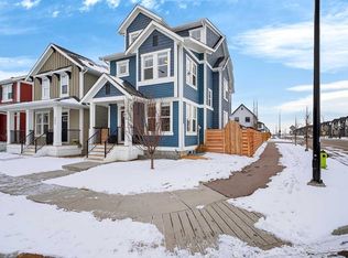 401 S Point Gln SW, Airdrie, AB T4B4L1