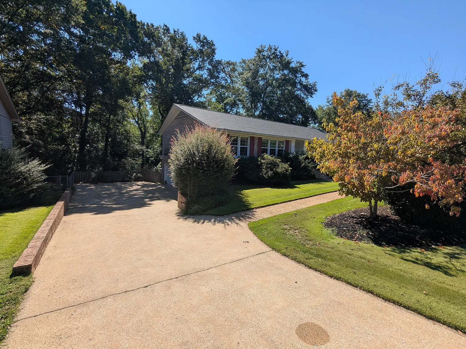 4 bed, 3255 sqft, $2,495 — Photo 3