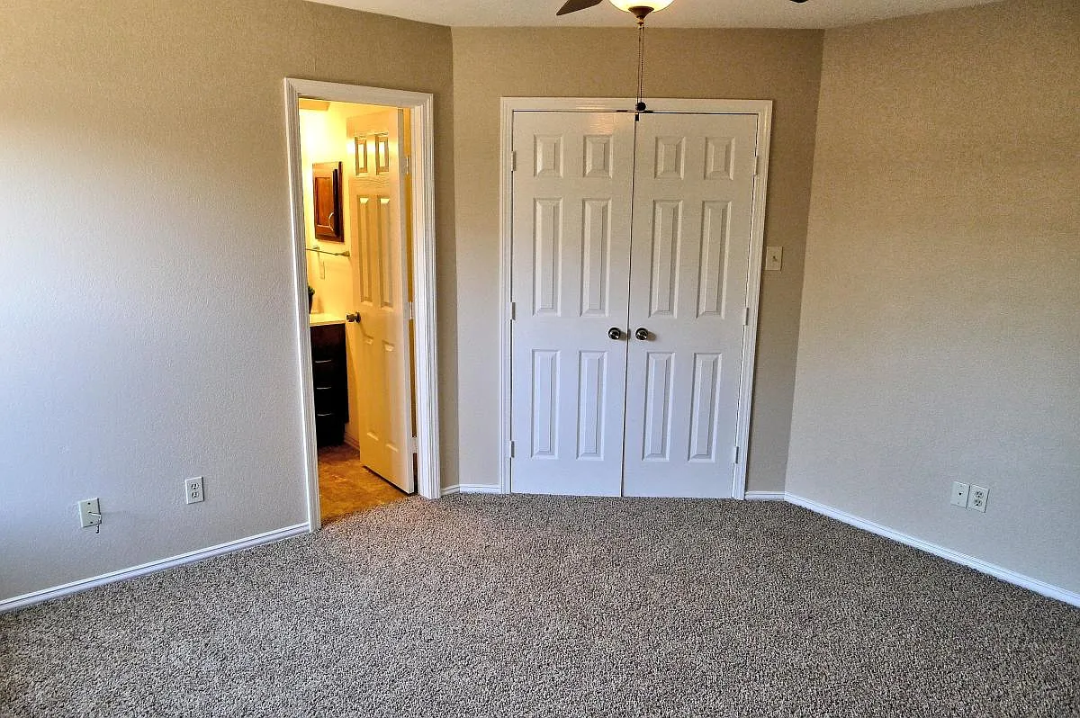 3 bed, 1405 sqft, $1,655 — Photo 4