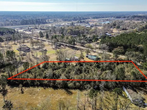 378 County Road 381, Cleveland, TX 77328