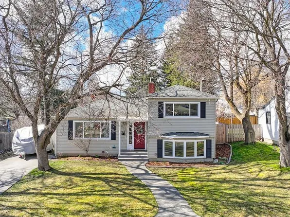 935 NW Charlotte St, Pullman, WA 99163