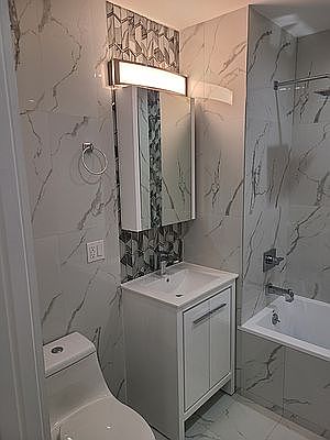 4th image of 460 E New York Ave #1A