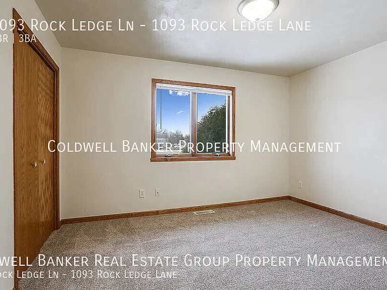 1093 Rock Ledge Ln #1093 ROCK LEDGE LANE — Photo 14