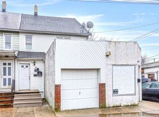 10 E Mineola Ave, Valley Stream, NY 11580