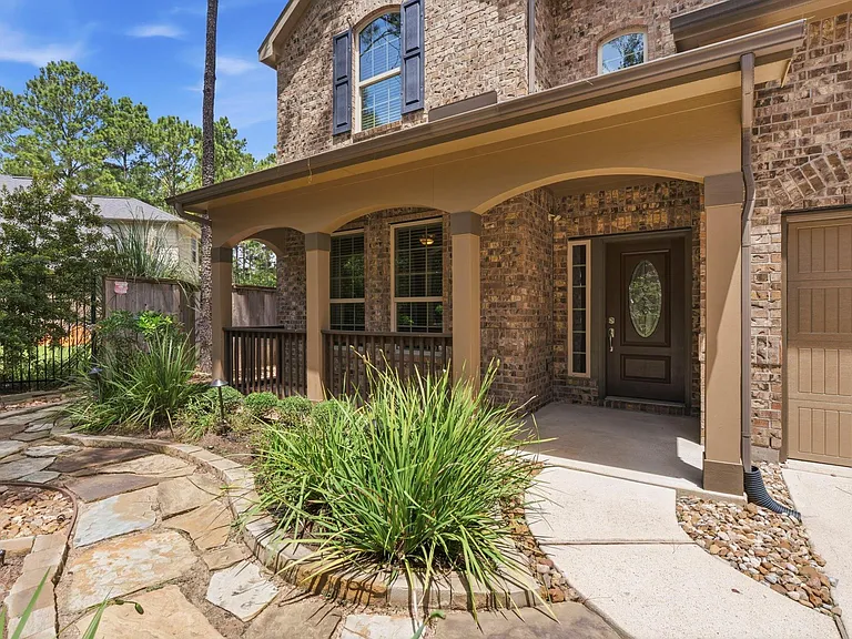 34 Sawbridge Cir — Photo 3