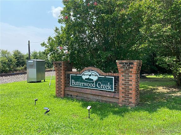 2nd image of 2615 Butterwood Dr