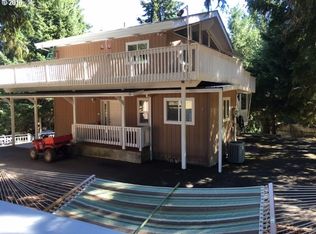 814 De Costa Ln, Oakland, OR 97462